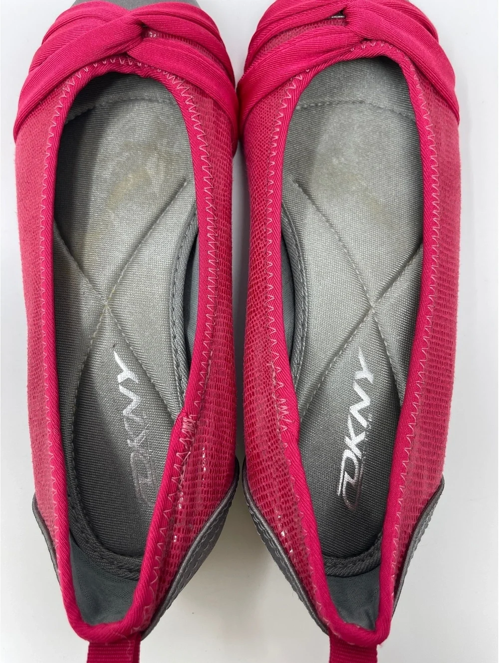 DKNY Womens Pink Metallic Grey Ballet Flats Knot Toe Elastic Comfort Shoes 5.5